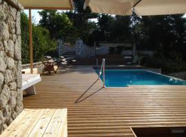 Place in the Sun, villa en Gouvia