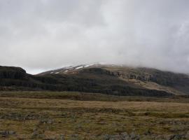 Bragdavellir Holiday Home, feriebolig i Djúpivogur