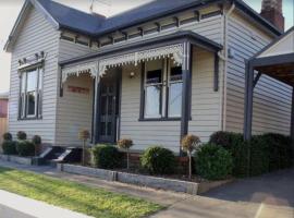 Eureka Views B&B Ballarat, holiday rental in Ballarat