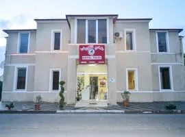 Fazis Hotel