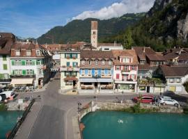 The Aarburg Hotel & Café, hotel in Interlaken