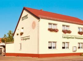 Landgasthof Sonneneck, cheap hotel in Listerfehrda