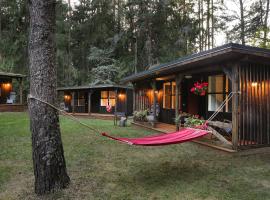 Lodge "Ezīša Midziņa", leirintäalue kohteessa Ķegums