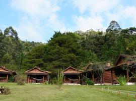 Pousada Cabanas da Serra Lumiar, hotel u gradu 'Lumiar'