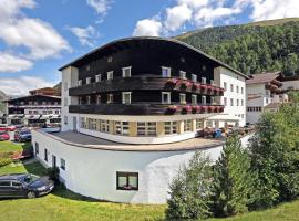 Berghotel-Gasthof Gstrein, hotel u gradu 'Vent'