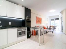 Beautiful Apartment next to Santiago Bernabeu by Batuecas