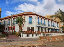 BALNEARIO LA ENCARNACIÓN, hotel in Los Alcázares