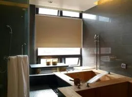 CingYa Hot Spring Hotel