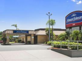 Howard Johnson by Wyndham Winter Haven FL, hotel cerca de Chain of Lakes Park, Winter Haven
