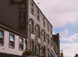 The Farnham Arms Hotel, hotel v destinaci Cavan