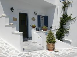 Studios Eleni I, hotel a Città di Tinos