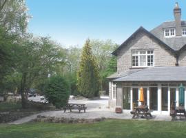 Woodlands Hotel & Pine Lodges, hotel in Grange Over Sands