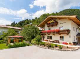 Bergheim Komfort Ferienwohnungen, Golfhotel in Walchsee