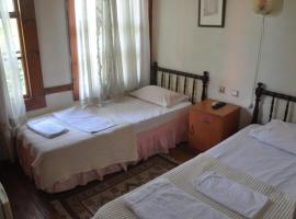 Kont Pension, guest house in Antalya