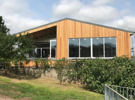 Godshill Park Barn, hotel dicht bij: The Isle of Wight Donkey Sanctuary, Ventnor