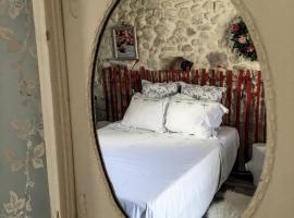 Le Duplex de Lapparan, hotel v destinaci Saint-Drézéry