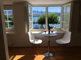 Stäfa में, होटल Gemütliche Ferienwohnung Zürichsee, Seeblick, am Hafen Stäfa