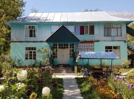 Friendship (guest house)*, hotel v destinaci Arslanbob