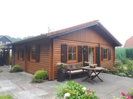 Blockhausperle im Grunen, cottage in Oldenburg