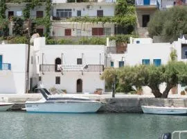 Τhe White Houses