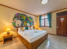 Panda Hotel, hotel a Patong Beach