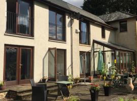 Riverside House: Callander şehrinde bir otel