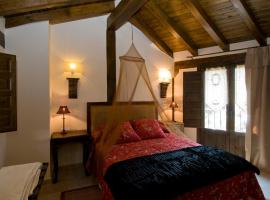 Casa Tio Conejo, pet-friendly hotel in San Román de Cameros