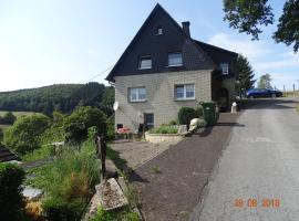Haus-Panoramablick, hotel with parking in Sundern