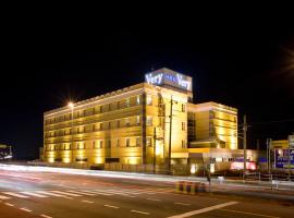 Viesnīca Hotel Very Matsusaka (Adult Only) pilsētā Macusaka, netālu no apskates objekta Matsugasaki Station