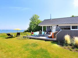 Ferienhaus Arhus, hotel in Steinbergkirche