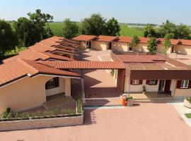 Villaggio Olmè, hotel v destinaci Cessalto