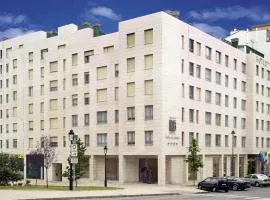 Oca Villa de Avilés Hotel、アビレスにあるアストゥリアス空港 - OVDの周辺ホテル