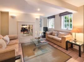 The Garden Flat, hotel din apropiere 
 de Craven Cottage, Londra