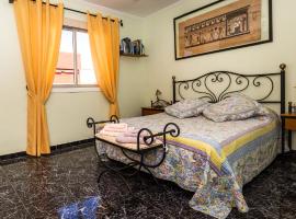 Comfortable flat in El Fraile, Hotel mit Parkplatz in Las Galletas