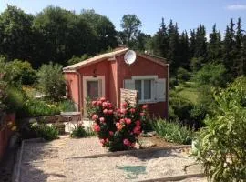 la Villa rouge Ardèche "le lavandin"
