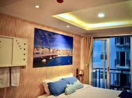 Grand Asia Afrika Apartment Bellevue Bandung, hotel in Bandung