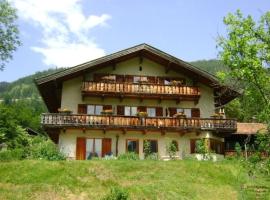 Ferienwohnung Haus Oberlarchhof – hotel w mieście Bayrischzell