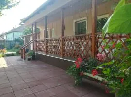 Tiszavirág Apartmanház
