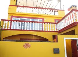 Trojan House, family hotel in Ensenada