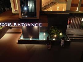 Hotel Radiance, hotelli kohteessa Ahmadnagar