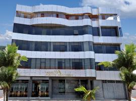 Hotel Puerto Amazonico, отель в городе Пуэрто-Мальдонадо