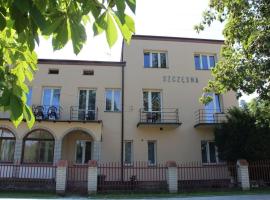 WILLA "SZCZĘSNA", hotel a Piwniczna