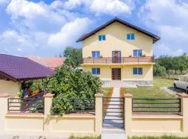 Pensiunea Maria-Mihaela