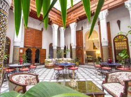 Riad Dar Skalli & SPA