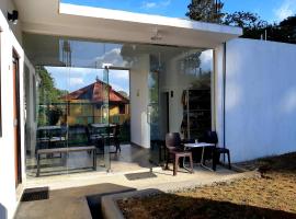 Siril Guesthouse Hostel, bed and breakfast en Nuwara Eliya