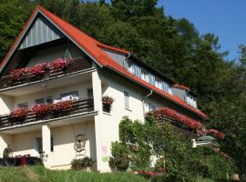 Ferienwohnungen Porisch, cheap hotel in Egloffstein
