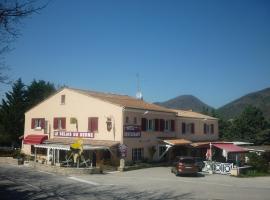 Logis Hotel Le Relais du Serre, hotel v destinaci Dieulefit
