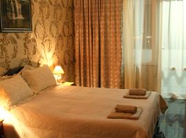 Georgian Hosts Tbilisi