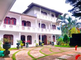 Power Zone Guest House, hotel in Matale