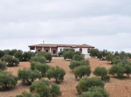 Casa Rural la Serrana, cheap hotel in La Carlota